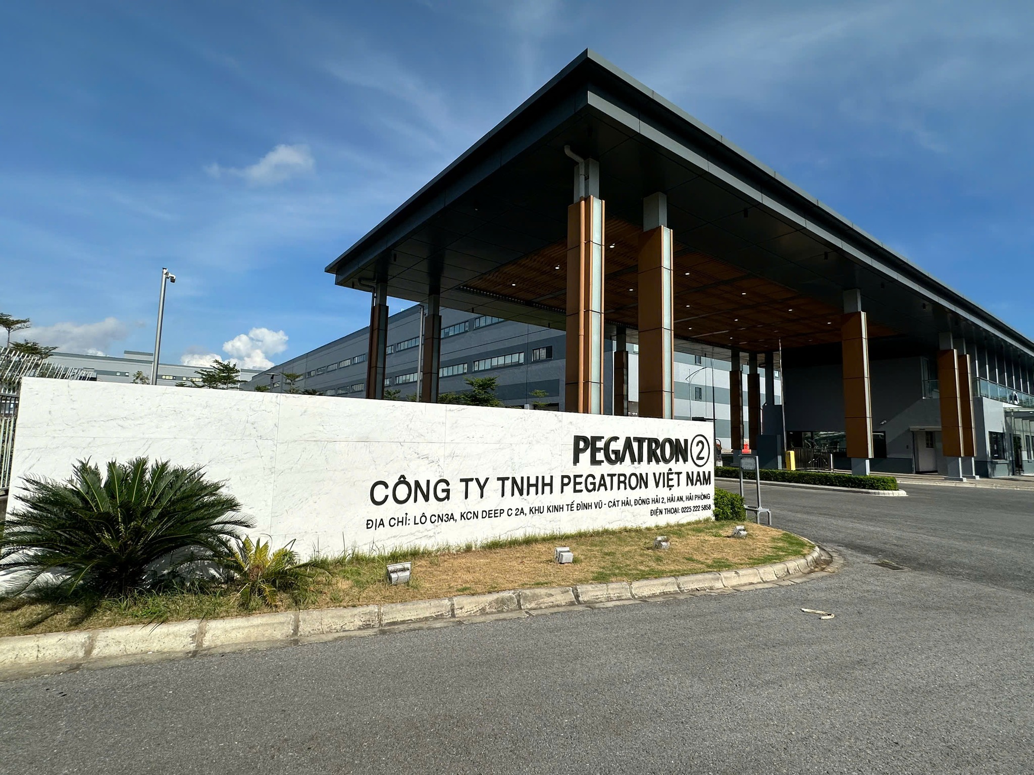 TUYỂN DỤNG CÔNG NHÂN SẢN XUẤT – DỰ ÁN PEGATRON